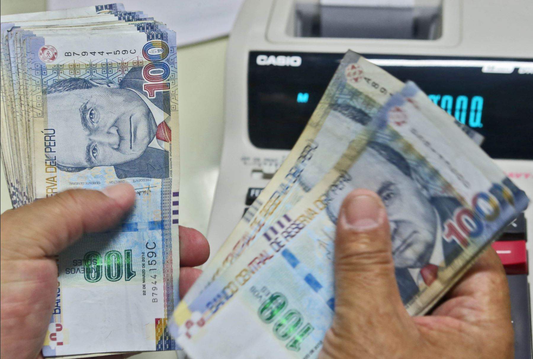 dinero soles