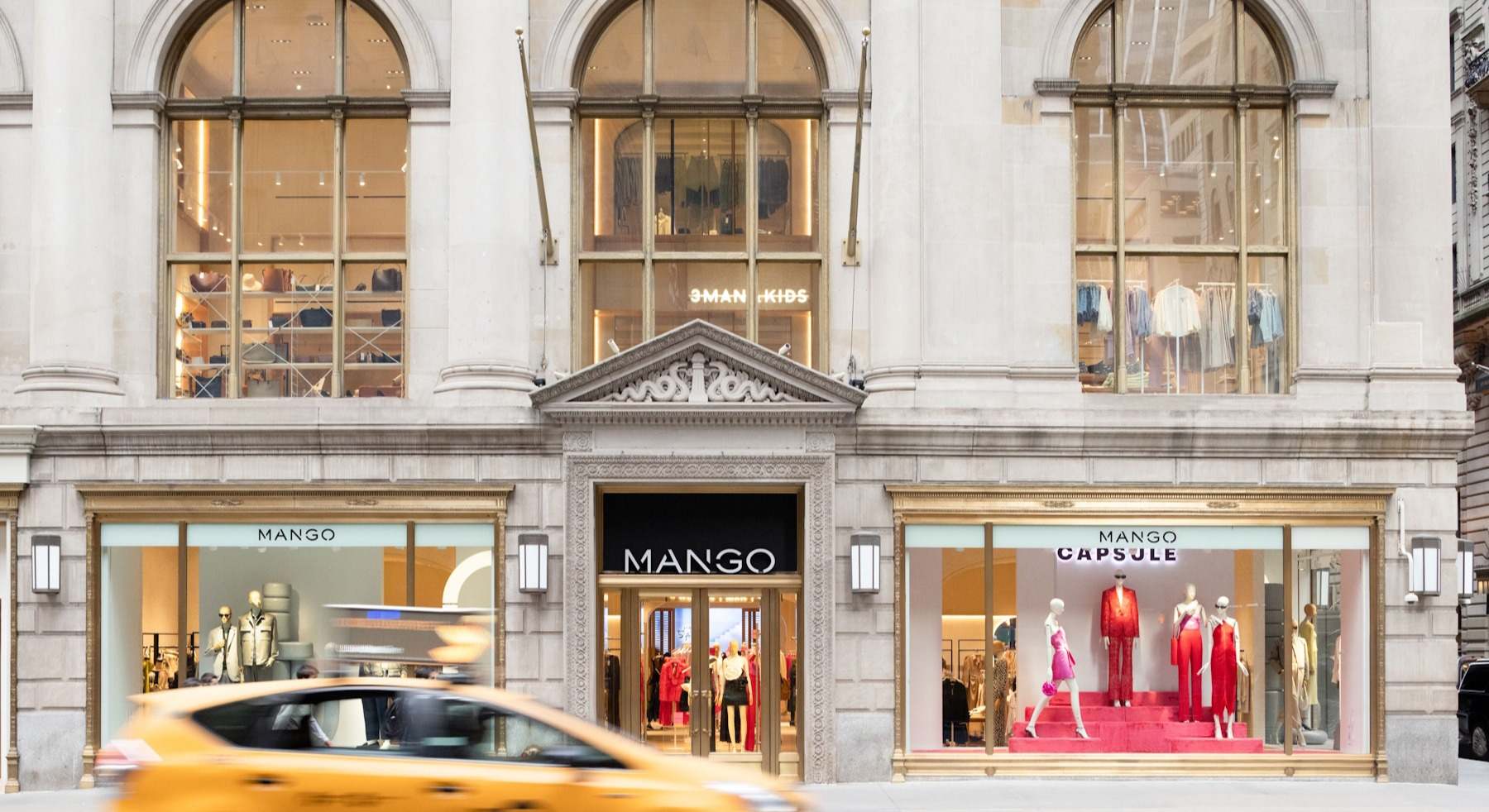 Tienda de Mango en la Quinta Avenida de Nueva York.