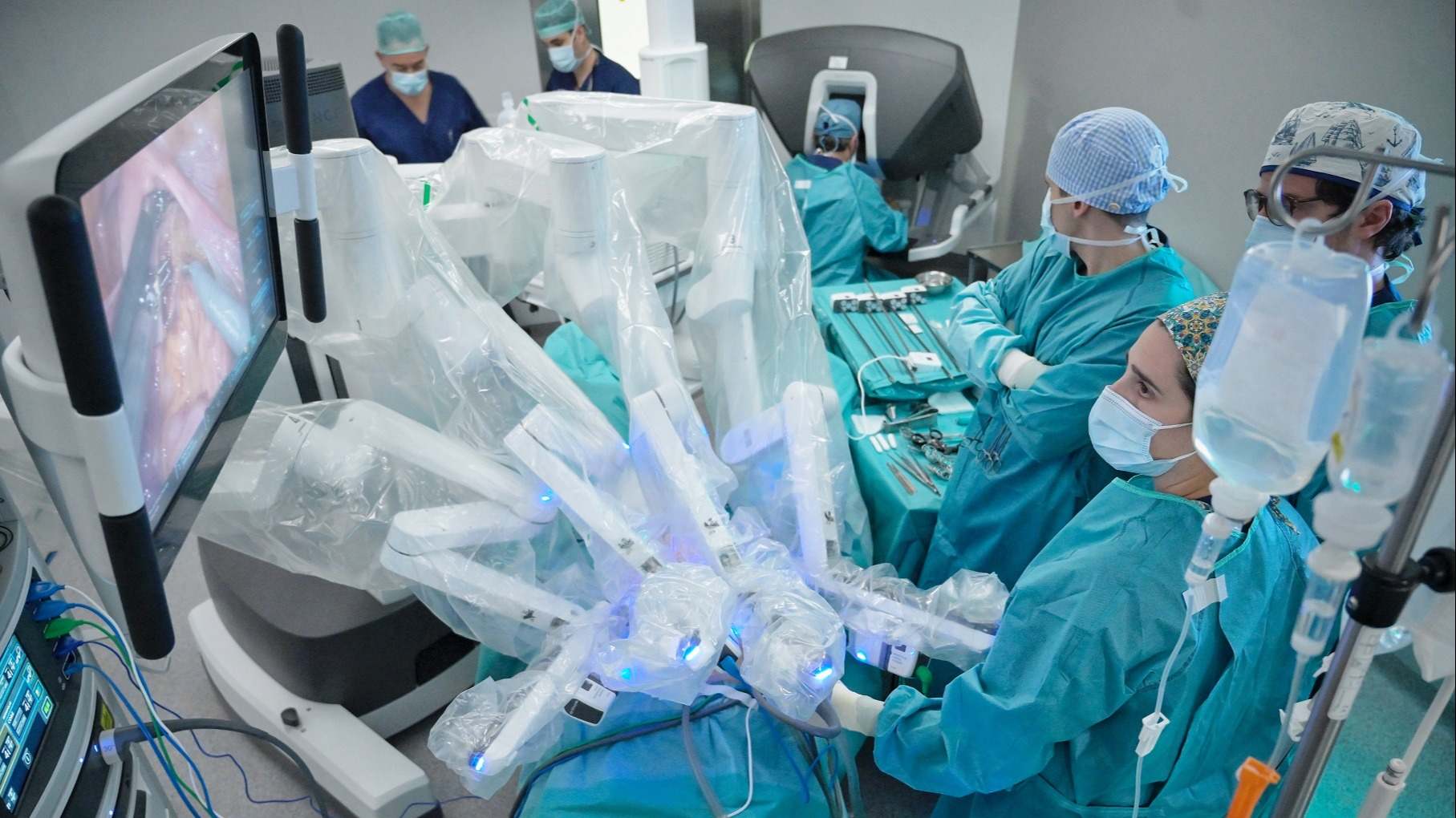 Doctores en quirófano
