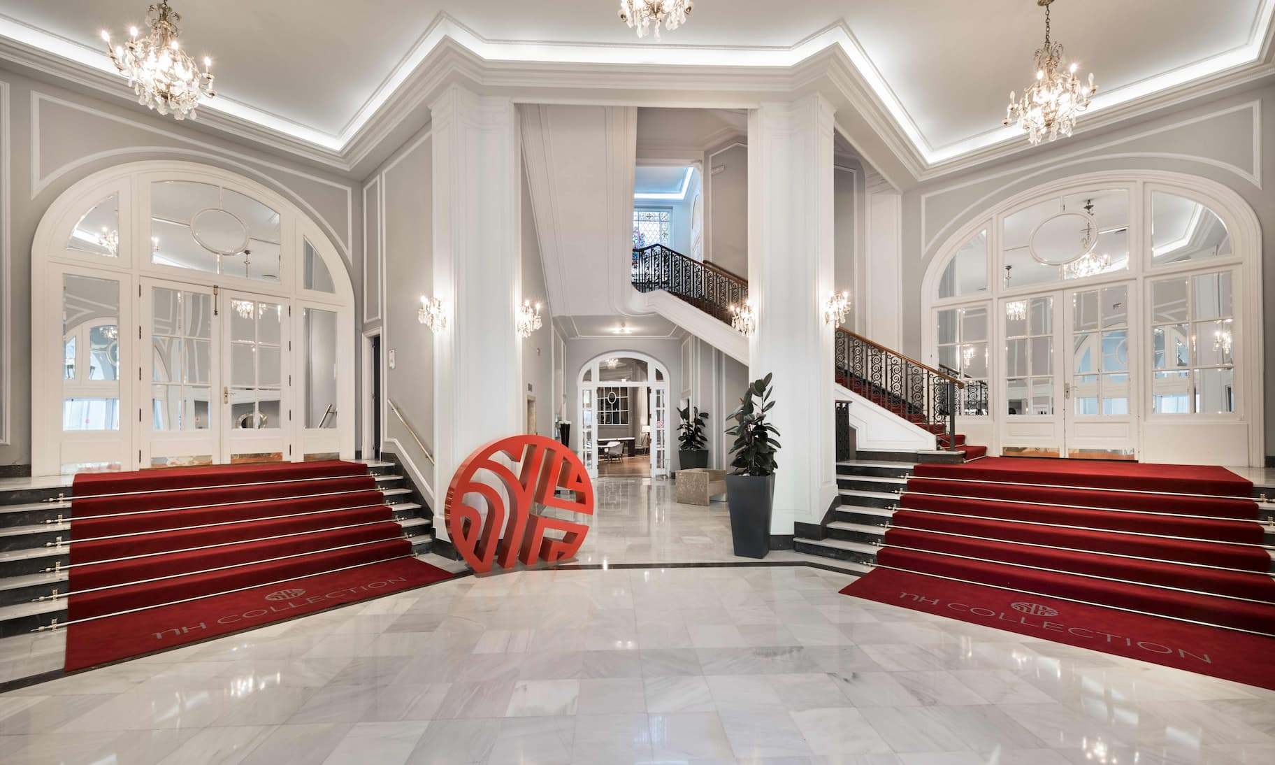 Lobby del NH Collection Gran Hotel de Zaragoza