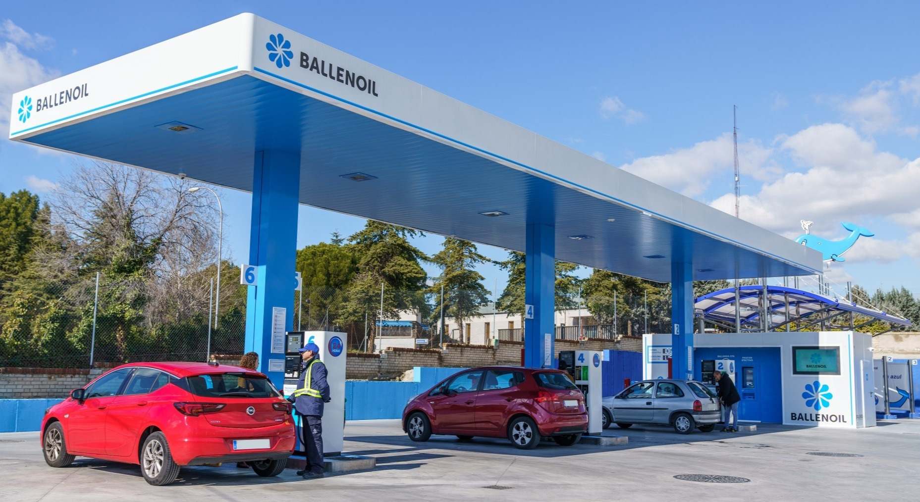 Gasolinera Ballenoil