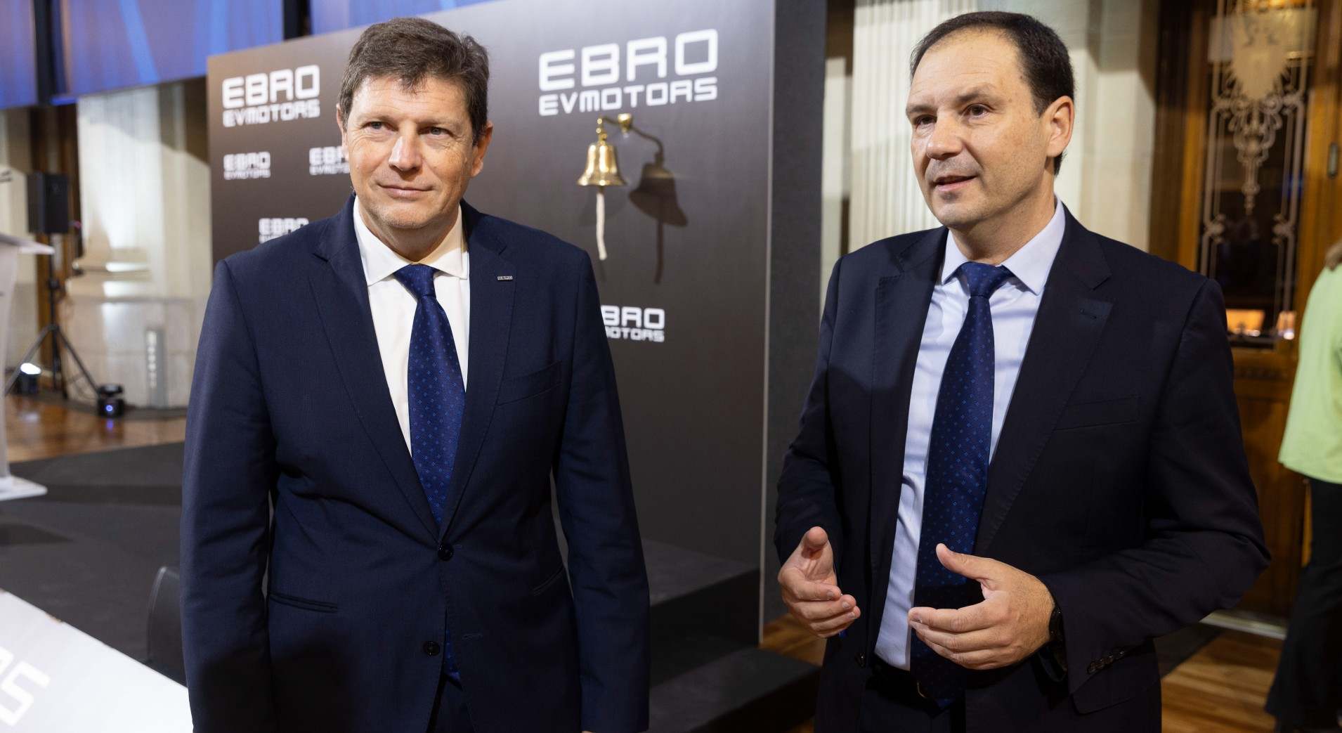 Pedro Calef, CEO de Ebro, y Rafael Ruiz, presidente de EV Motors, en la salida a bolsa. Alberto Martín