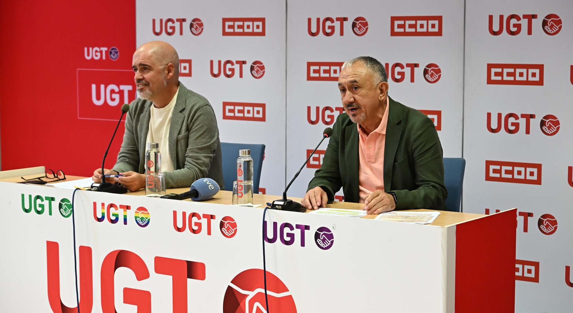 El secretario general de CCOO, Unai Sordo, y el de UGT, Pepe Álvarez.