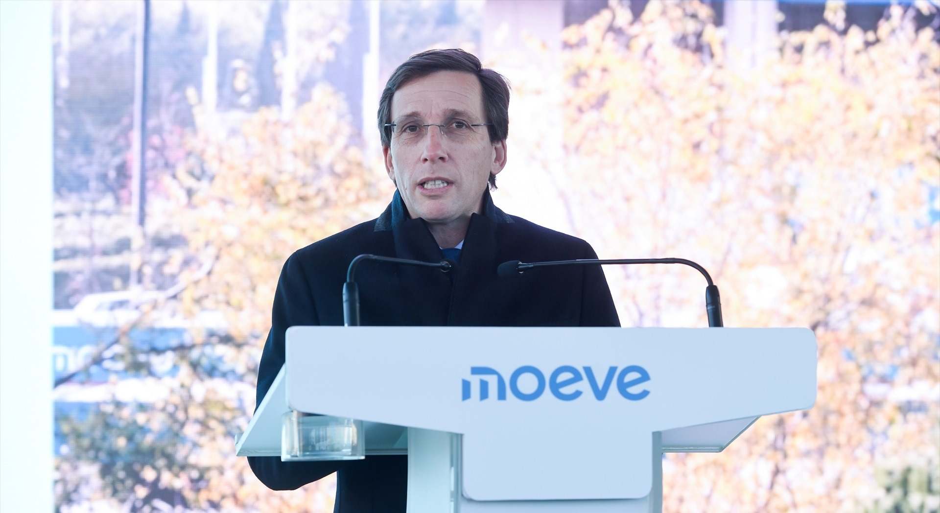 El alcalde de Madrid, José Luis Martínez-Almeida, interviene durante la presentación de la nueva red de estaciones de servicio de Moeve