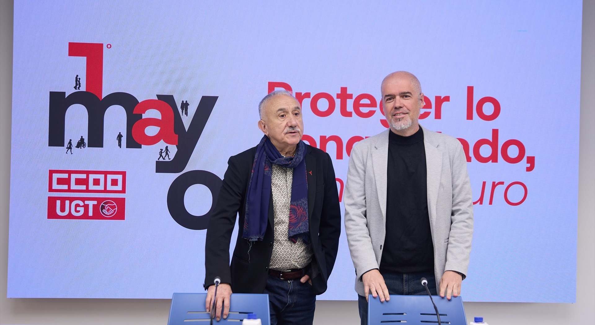 El secretario general de UGT, Pepe Álvarez, y el de CCOO, Unai Sordo.