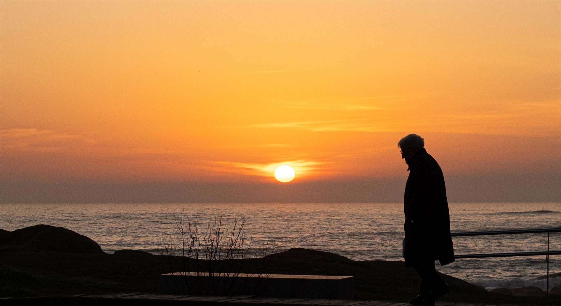 Atardecer en la playa de A Lanzada, a 25 de enero de 2024, en Sanxenxo, Pontevedra, Galicia