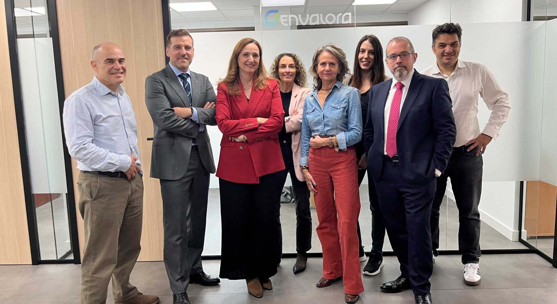 Parte del equipo de ENVALORA