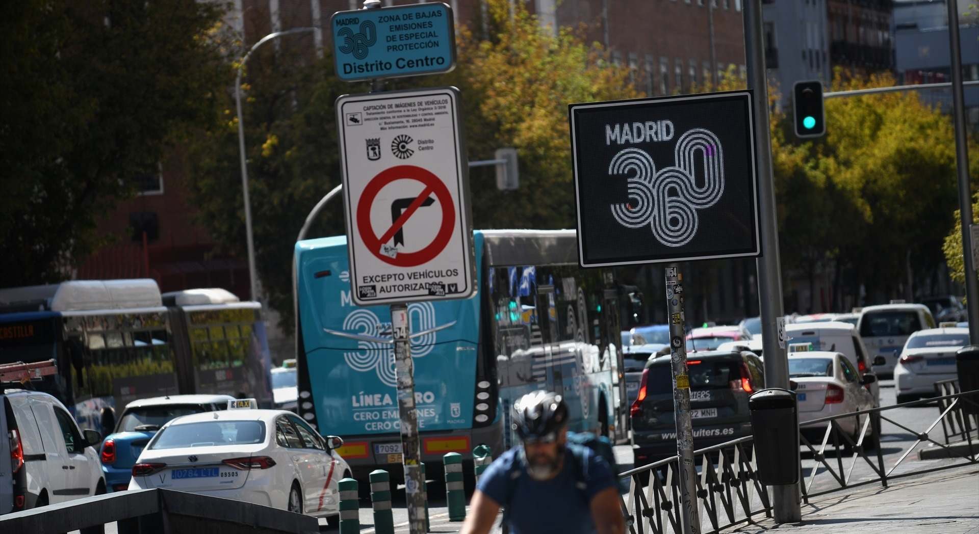 Zona de Bajas Emisiones de Madrid Plaza Elíptica coches sin etiqueta
