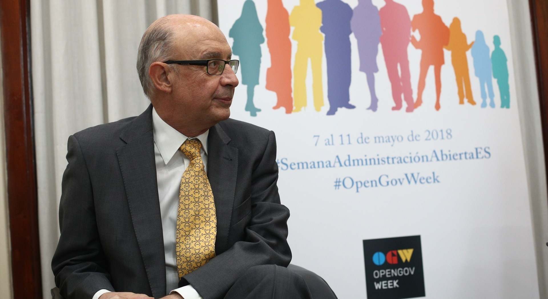EuropaPress_6870681_ministro_hacienda_funcion_publica_cristobal_montoro_interviene_inauguracion.jpg