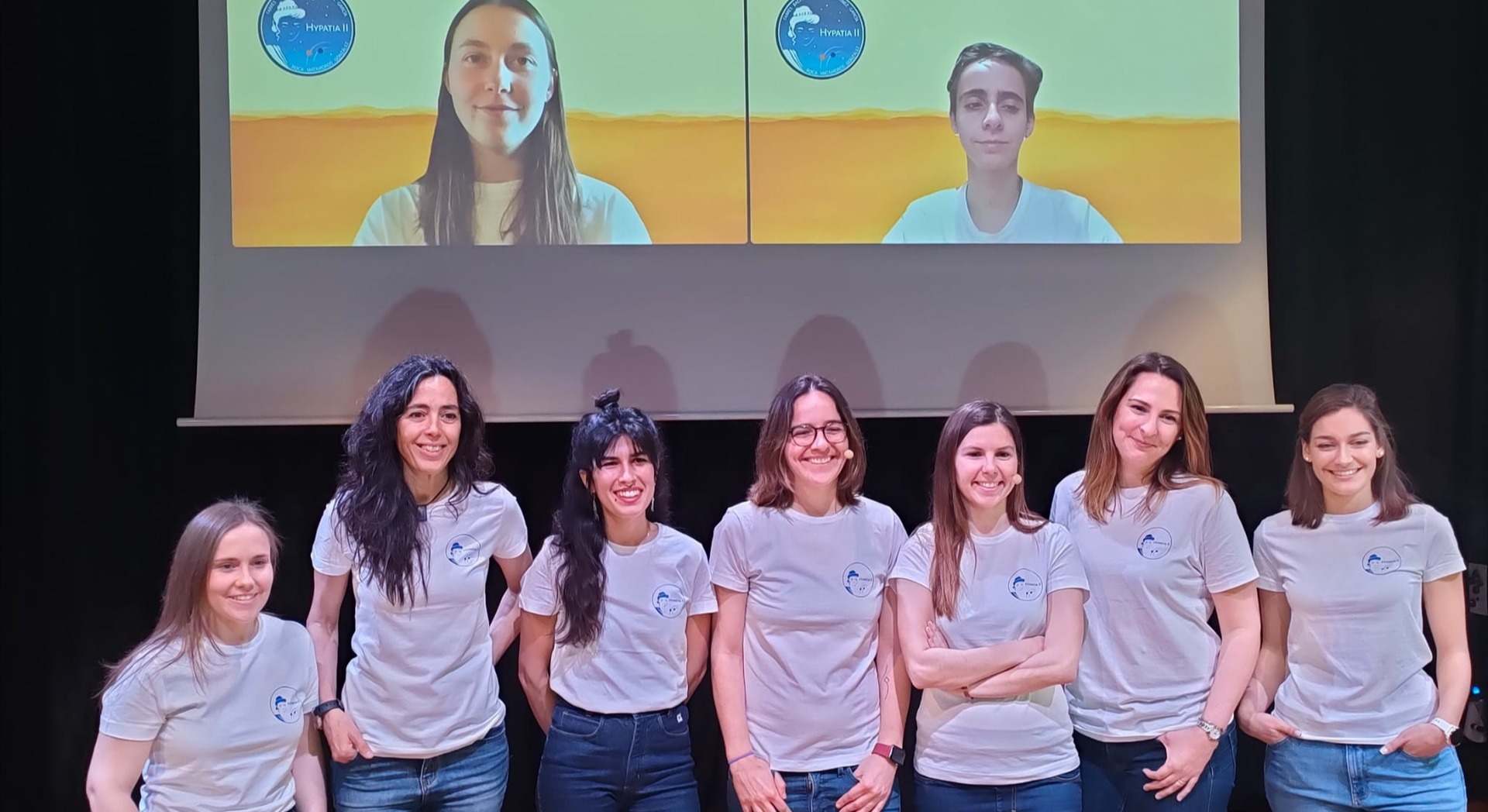 La nueva tripulación de Hypatia en la presentación en el Espai Francesca Bonnemaison