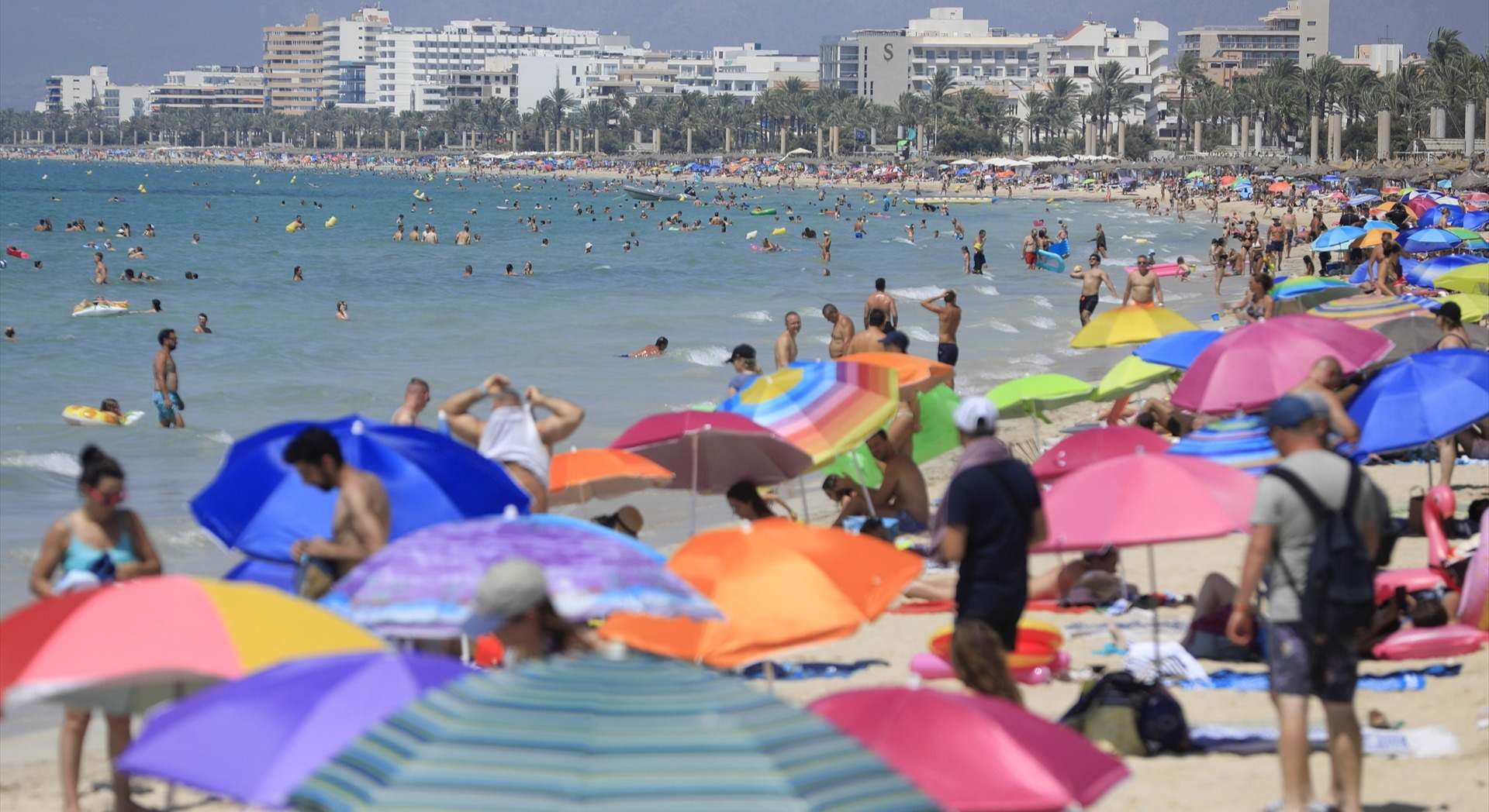 Playa de Mallorca | Clara Margais/dpa