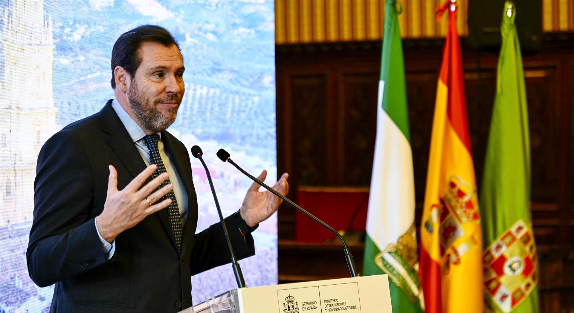El ministro de Transportes y Movilidad Sostenible del Gobierno de España, Óscar Puente