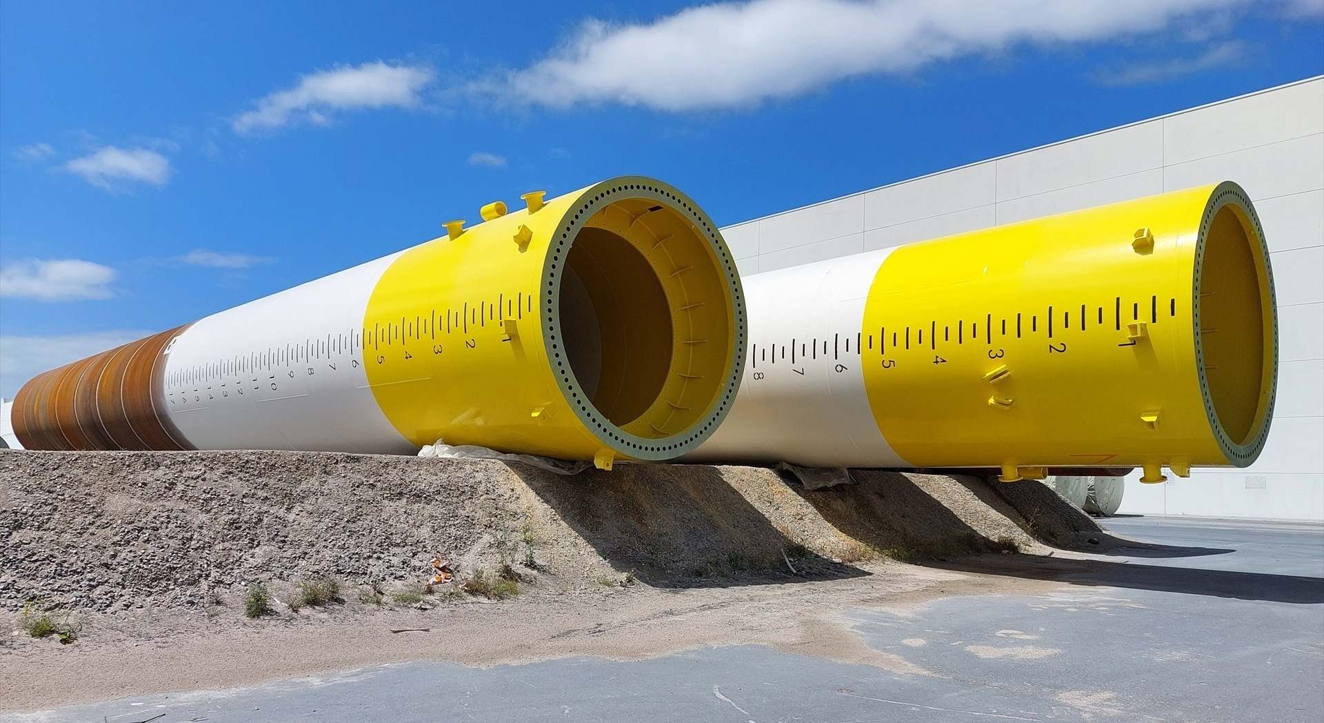 Monopilotes para aerogeneradores eólicos fabricados por Haizea Wind