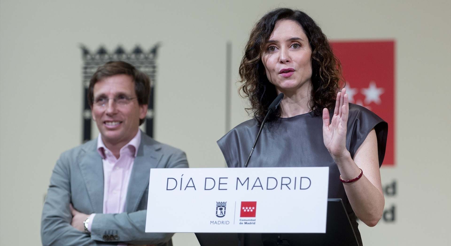 Ayuso y Almeida en Fitur