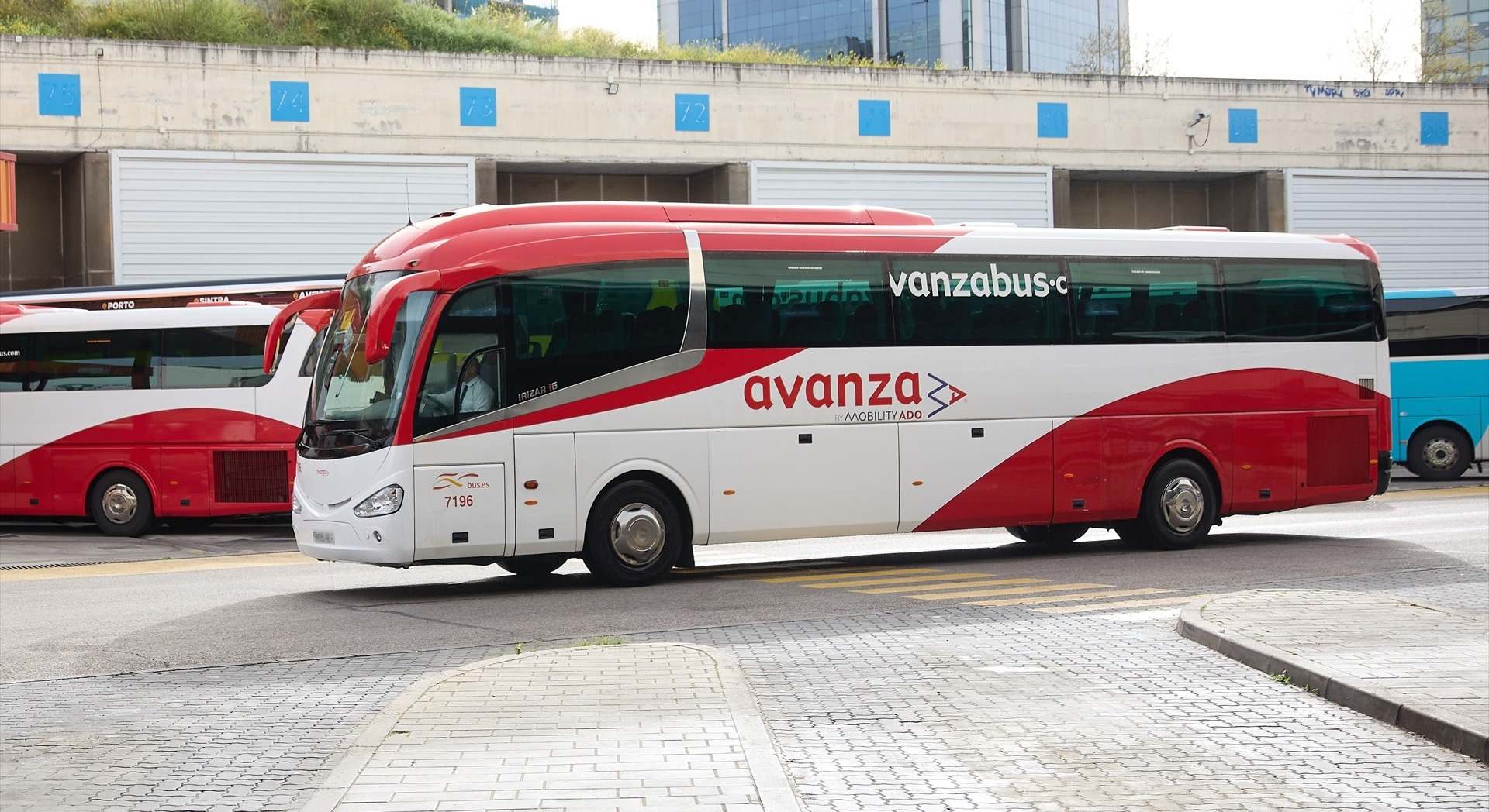 Autobús de Avanza. / Europa Press