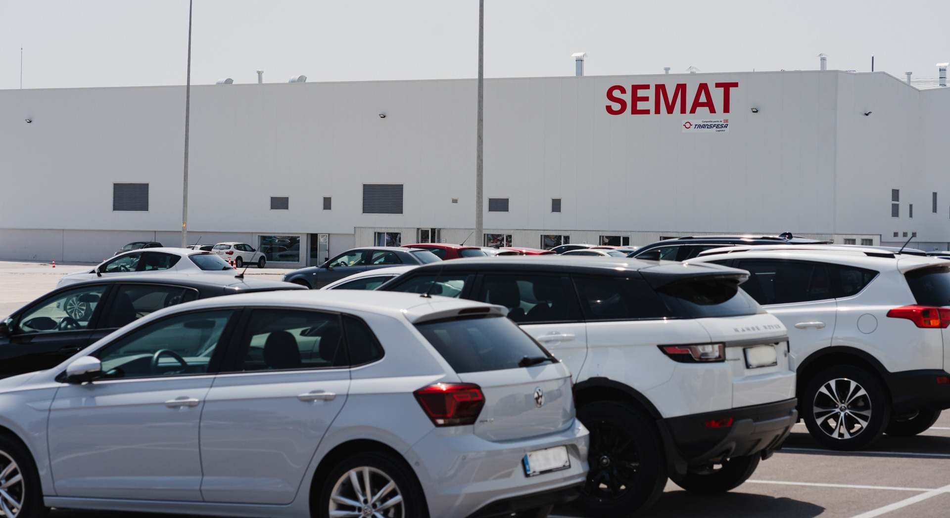 Campa de coches de la SEMAT