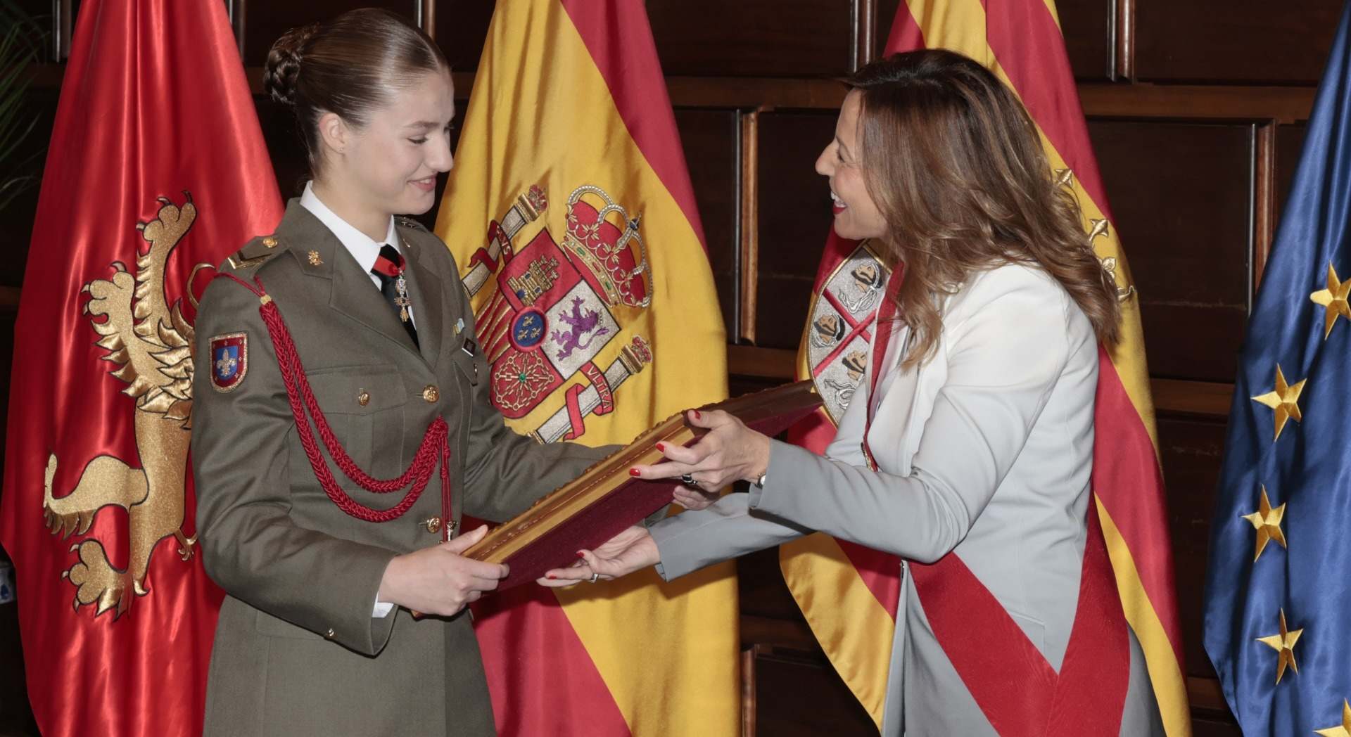 Leonor Medallas