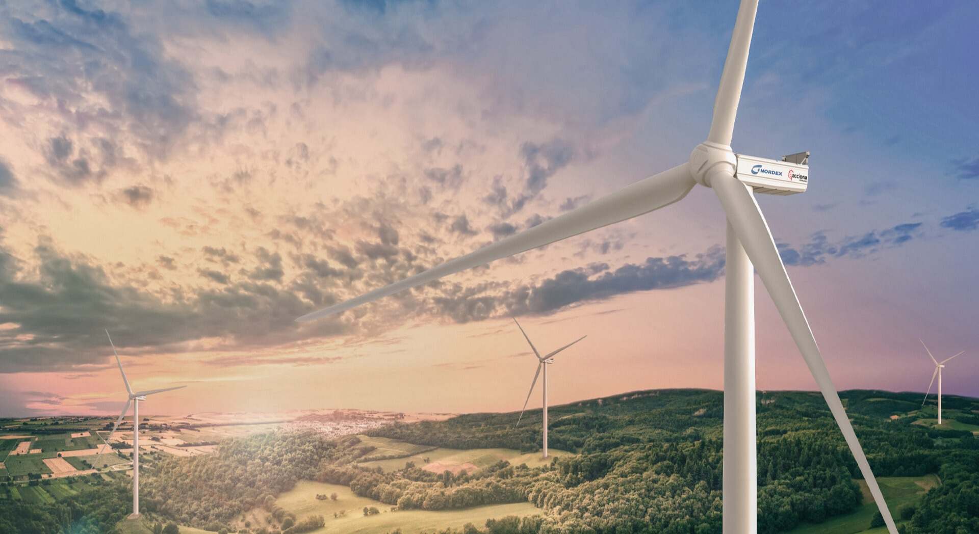 aerogeneradores en un campo 