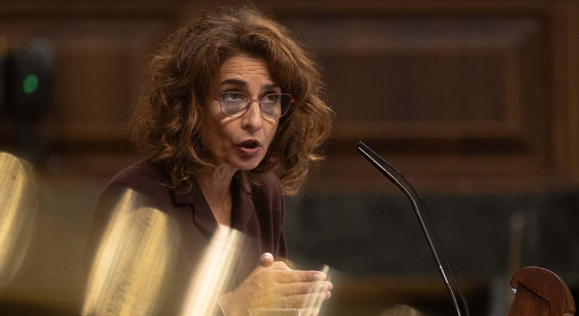 La vicepresidenta primera y ministra de Hacienda, María Jesús Montero | EP