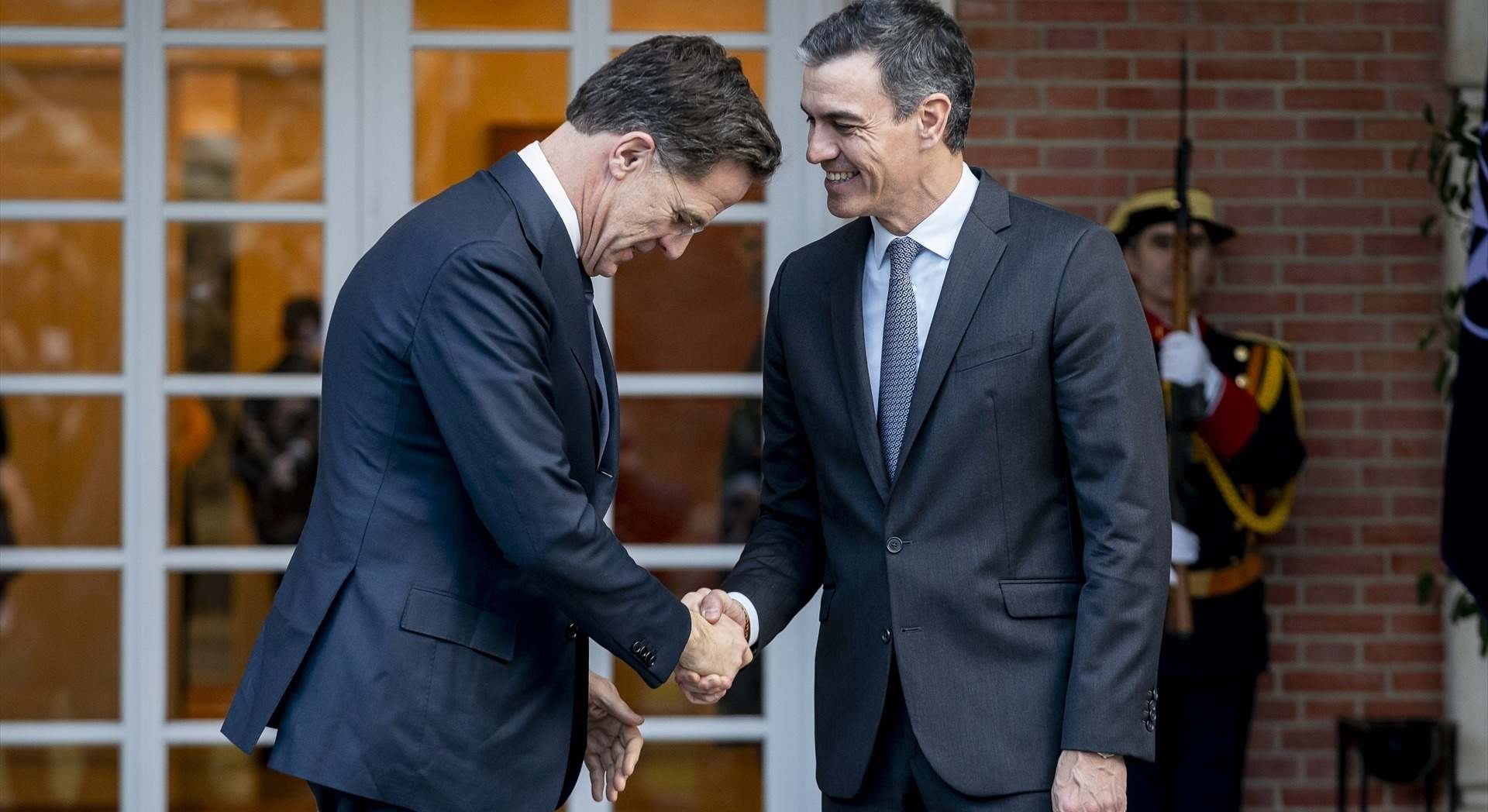 El presidente del Gobierno, Pedro Sánchez, recibe al secretario general de la OTAN, Mark Rutte | EP