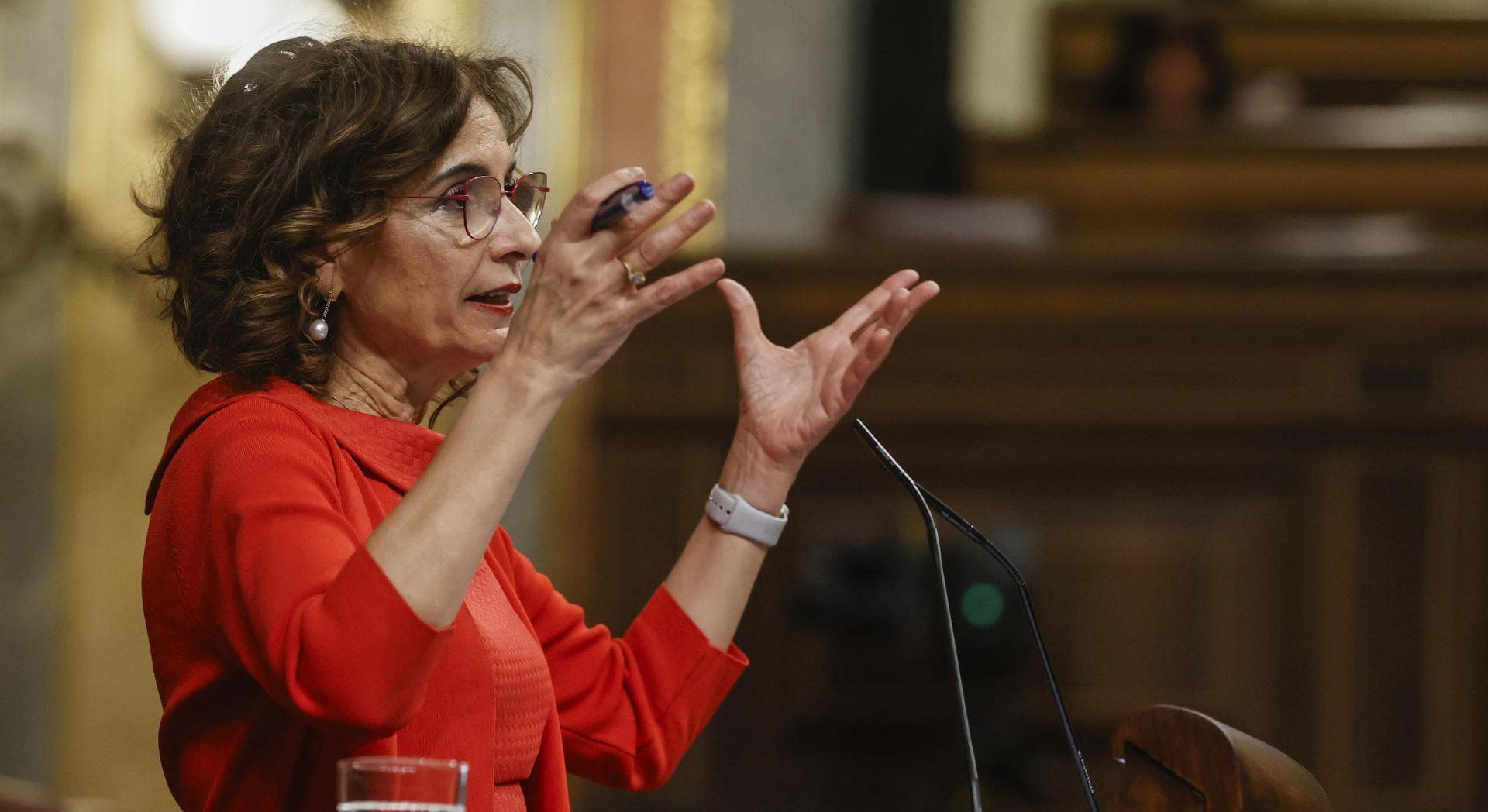La vicepresidenta primera y ministra de Hacienda, María Jesús Montero | EFE