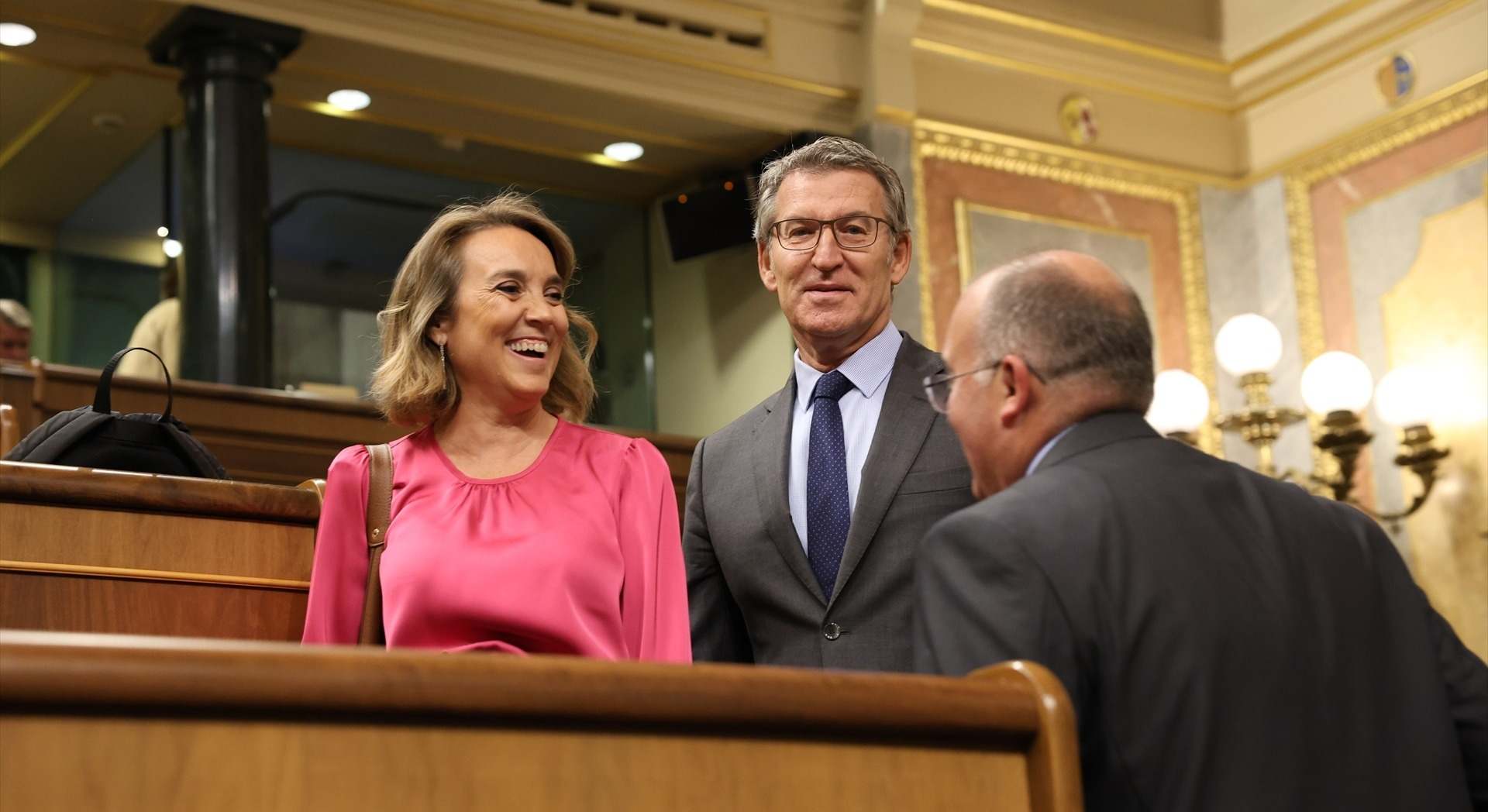 La secretaria general del PP, Cuca Gamarra junto al presidente del PP, Alberto Núñez Feijóo | EP