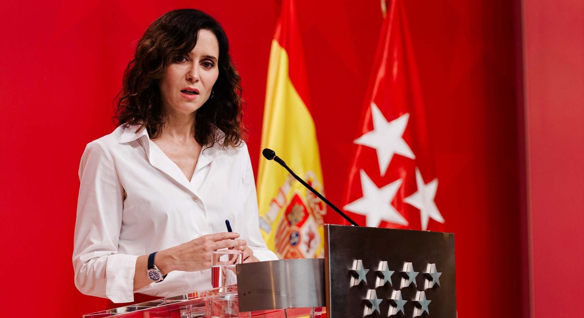 La presidenta de la Comunidad de Madrid, Isabel Díaz Ayuso, comparece en la Real Casa de Correos