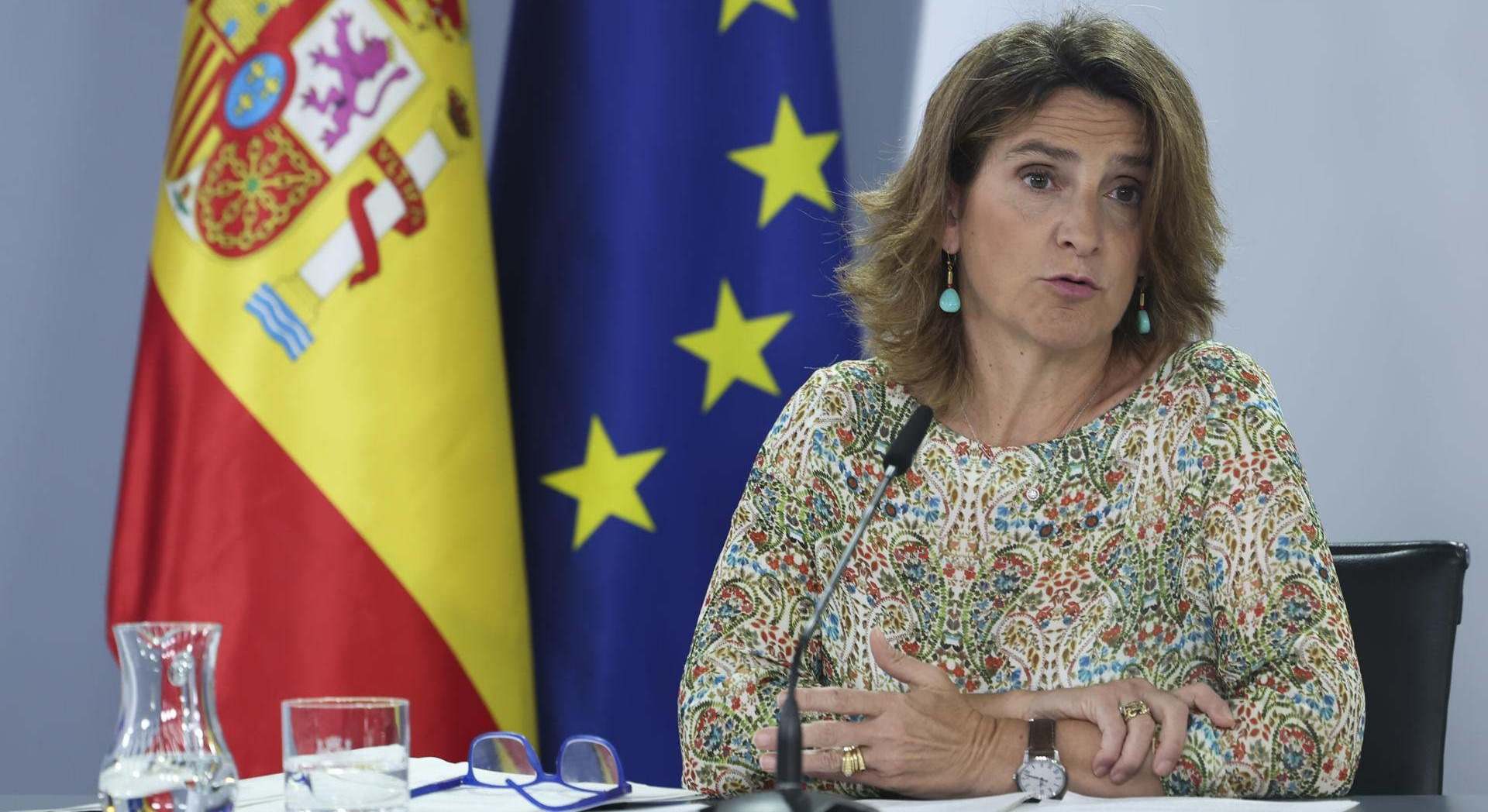 La vicepresidenta tercera del Gobierno y ministra de Transición Ecológica, Teresa Ribera. EFE