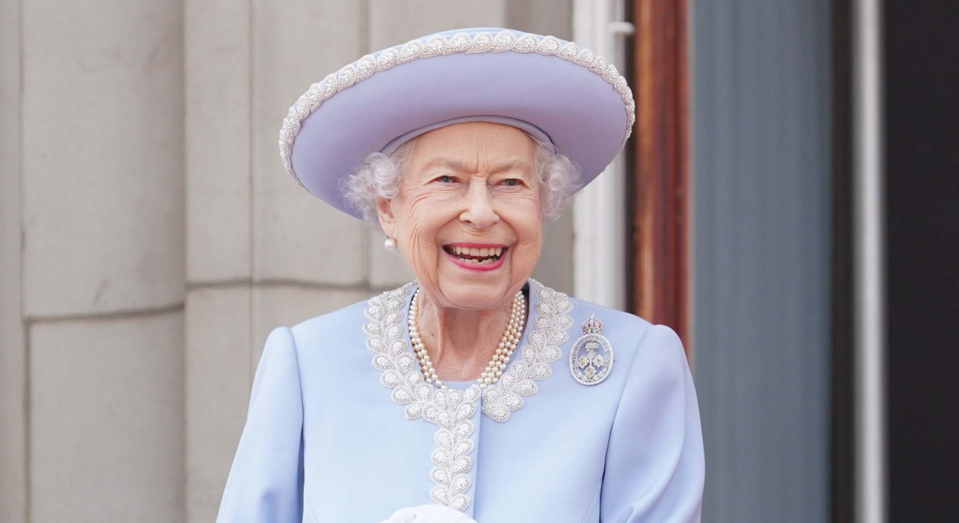 Reina Isabel II