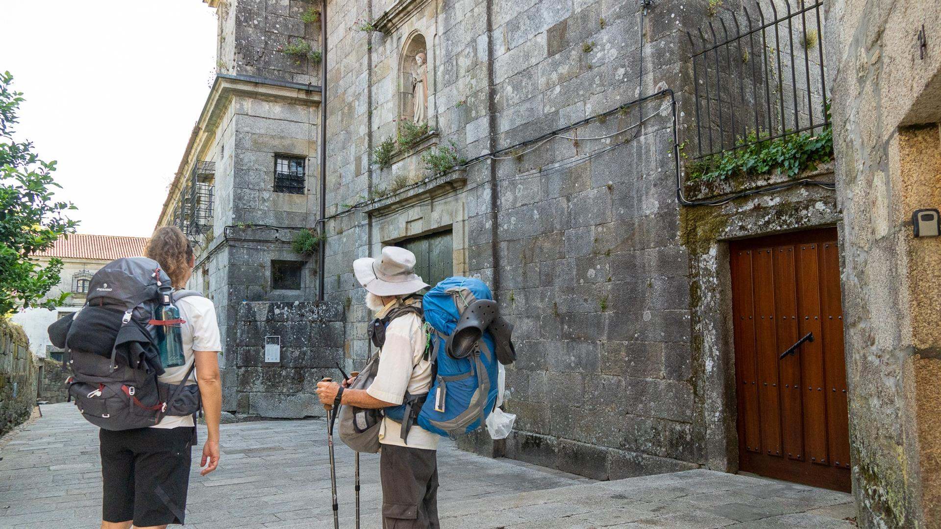 Peregrinos en la capital gallega.