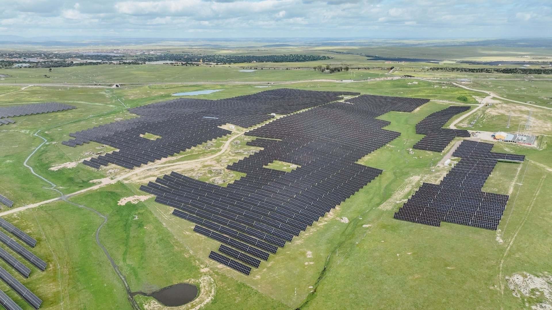 Vista aérea de la planta solar de Cáceres - BRUC