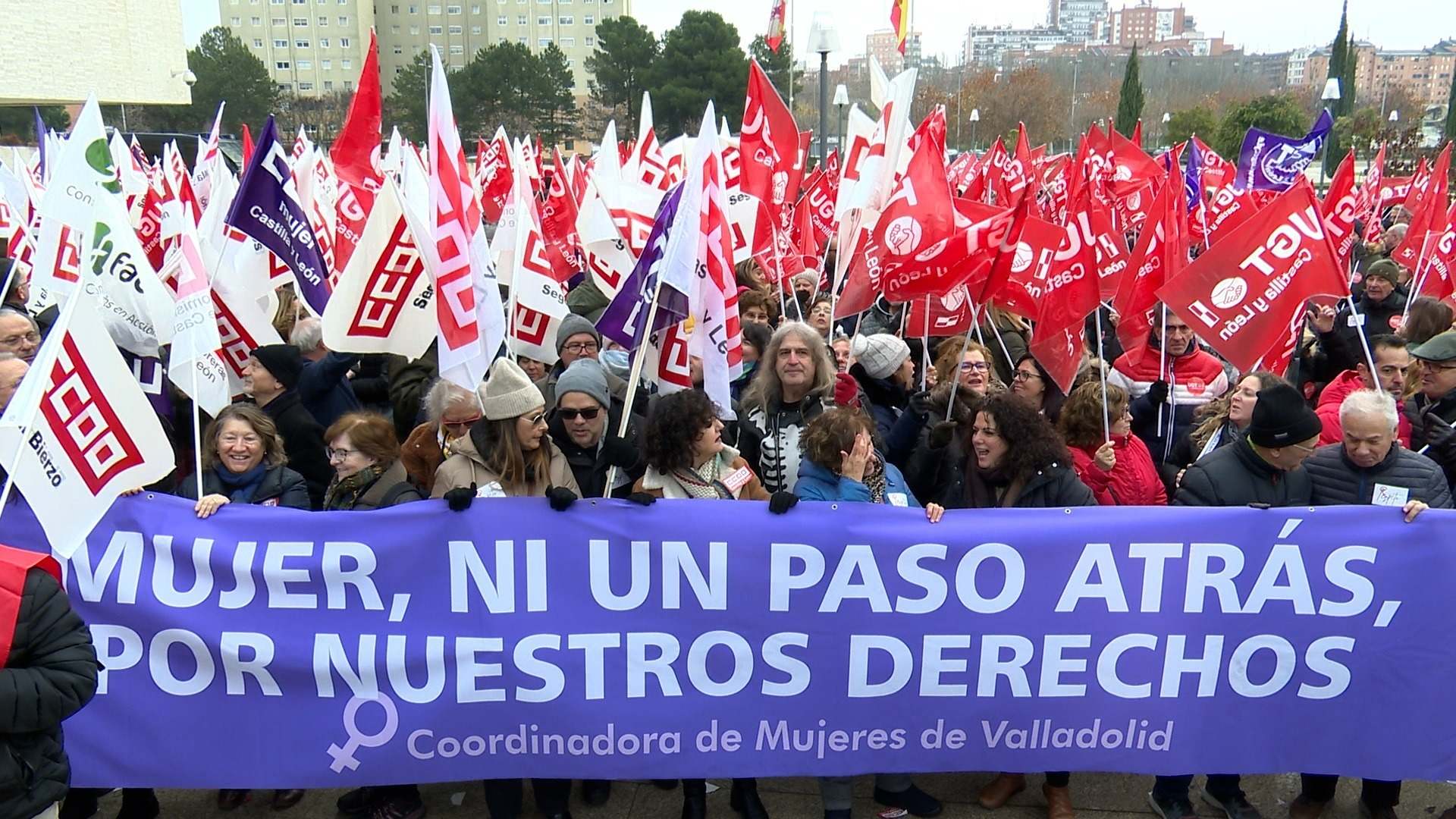 Manifestación UGT CCOO Cortes Castilla y León