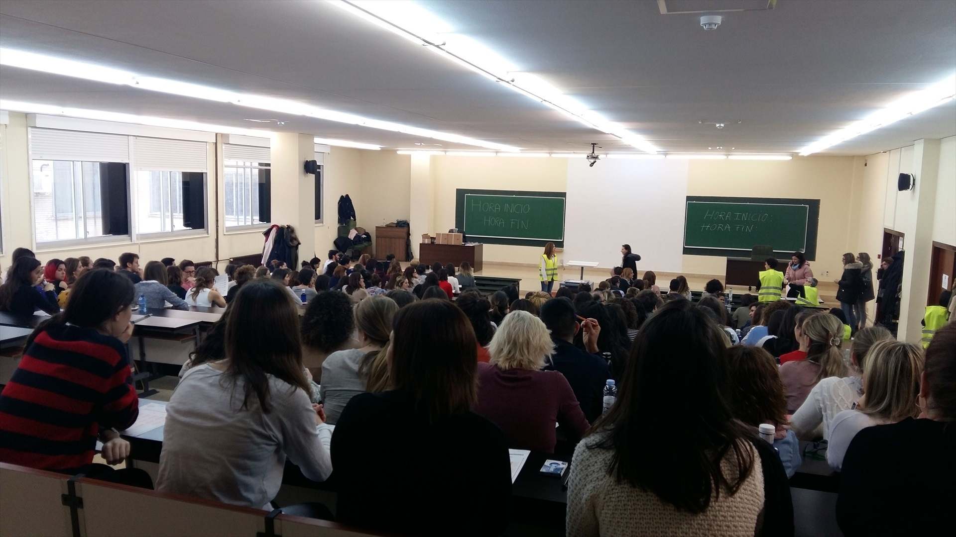 Examen de oposición en España. / Foto: EP