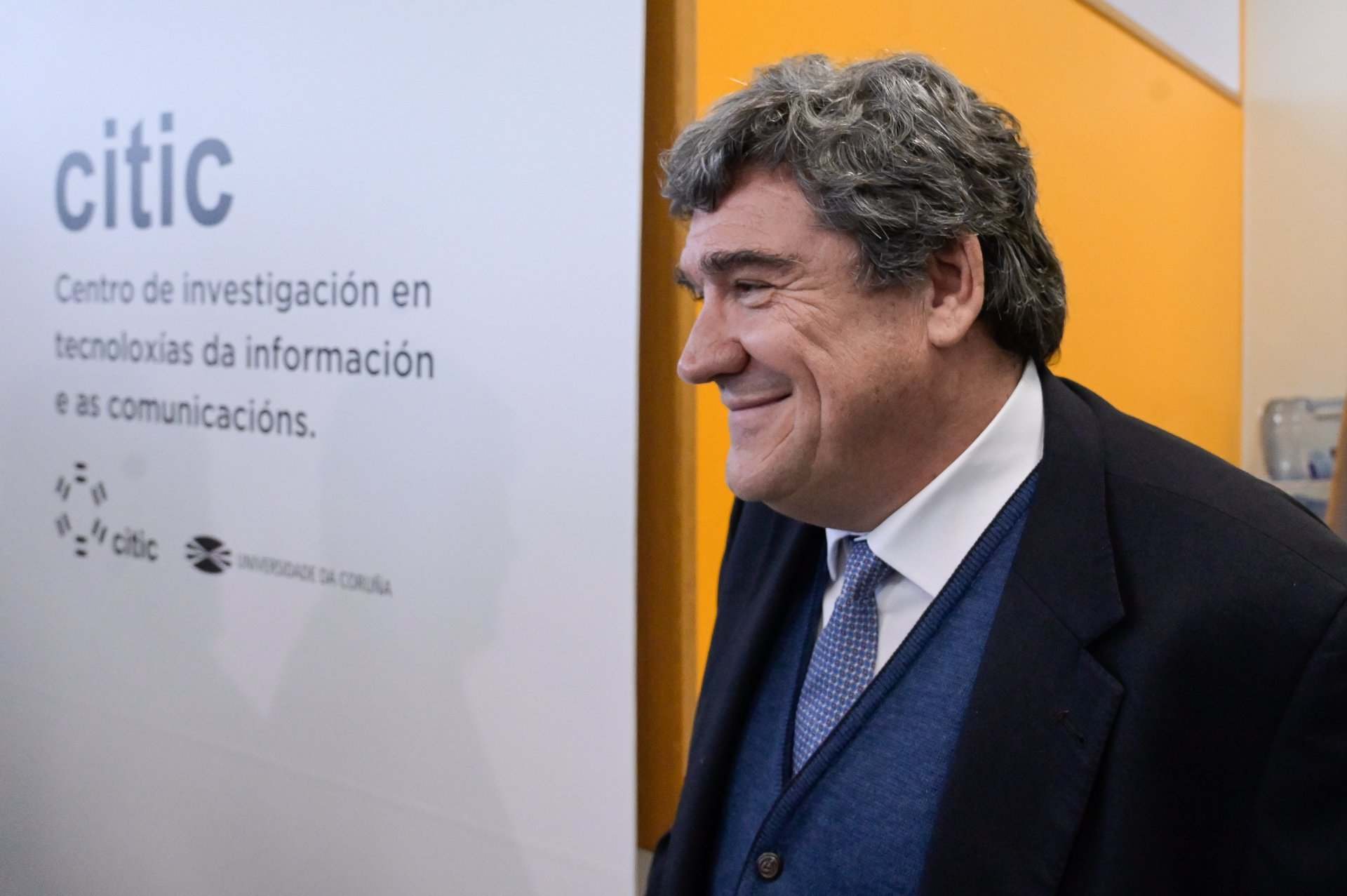 El ministro de Transformación Digital, José Luis Escrivá, visita el Centro de Investigación TIC de la Universidade da Coruña .