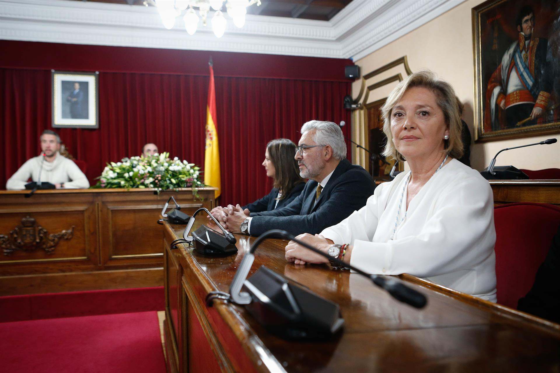 La nueva alcaldesa de Lugo en su toma de posesión como regidora.