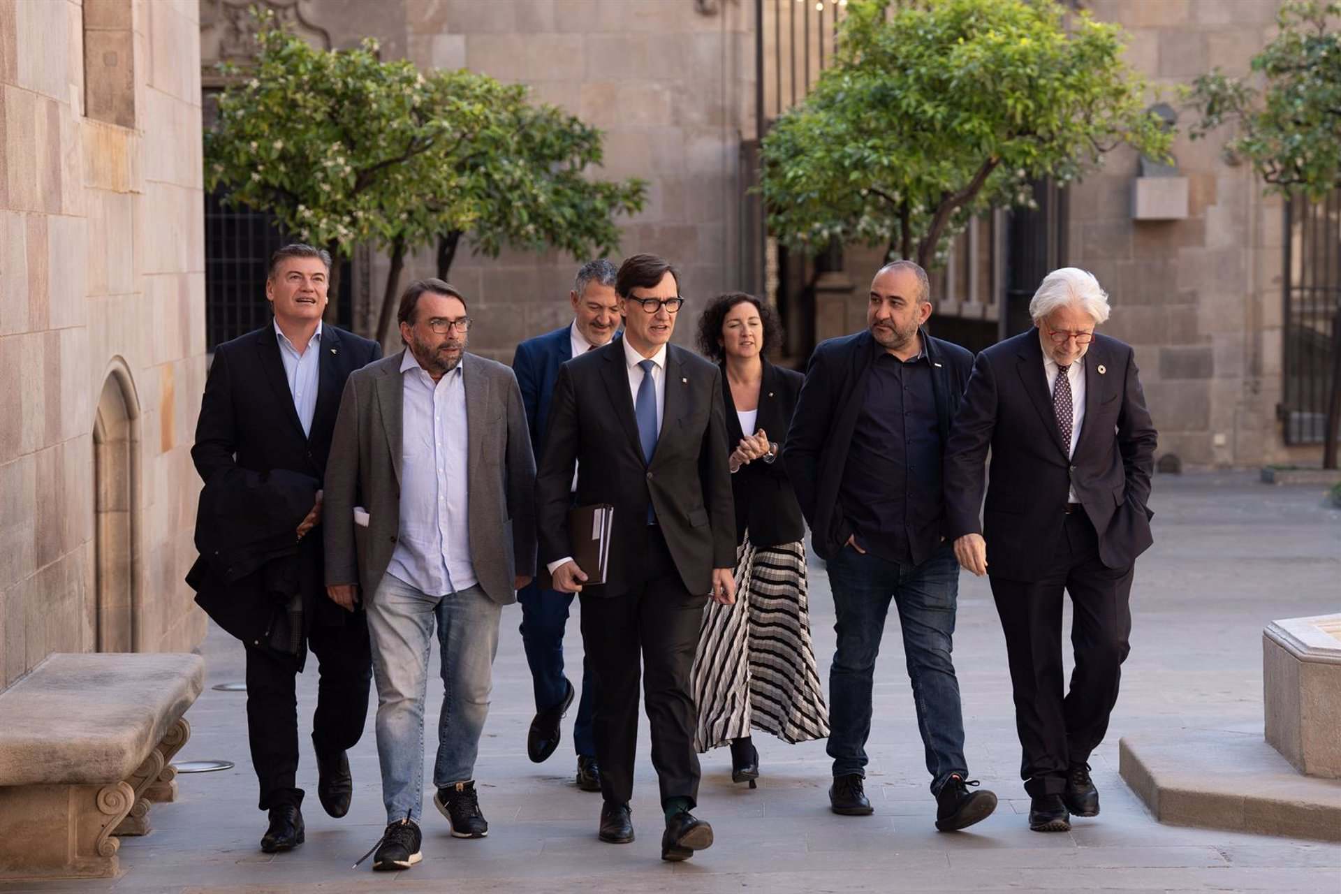 El presidente de la Generalitat, Salvador Illa, se reúne con los agentes sociales para abordar los aranceles a la UE. EP