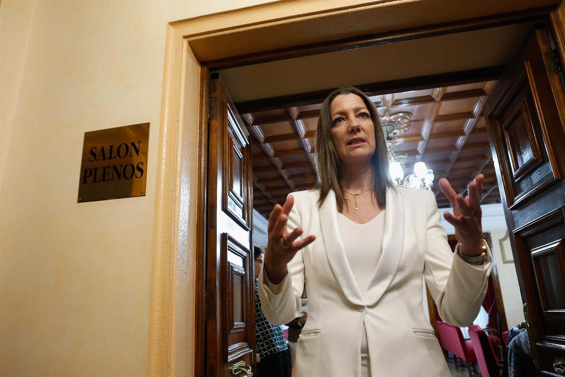 Lara Méndez renunció hoy de manera oficial a la alcaldía de Lugo.