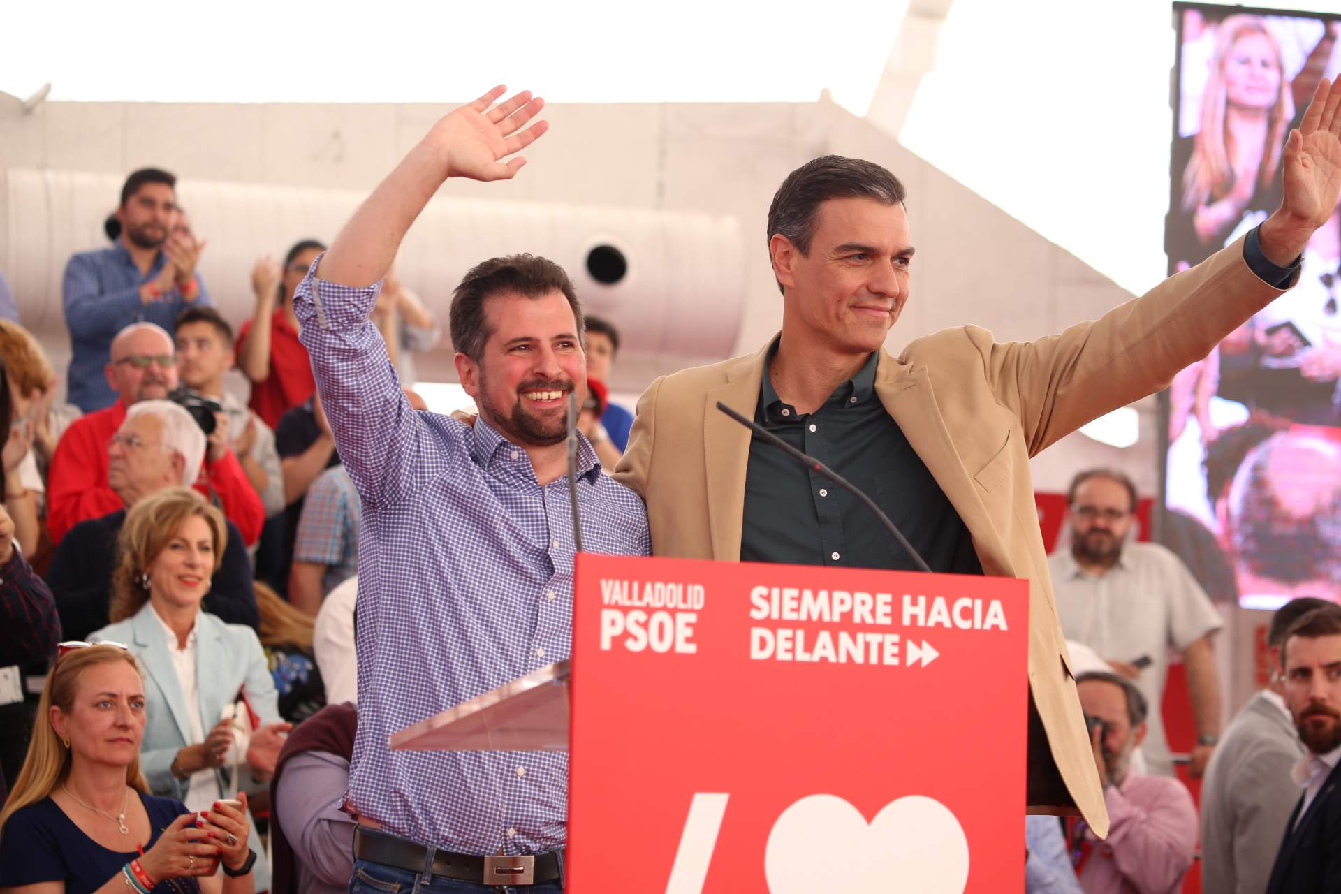 Pedro-Sanchez-Luis-Tudanca-elecciones-generales.jpg