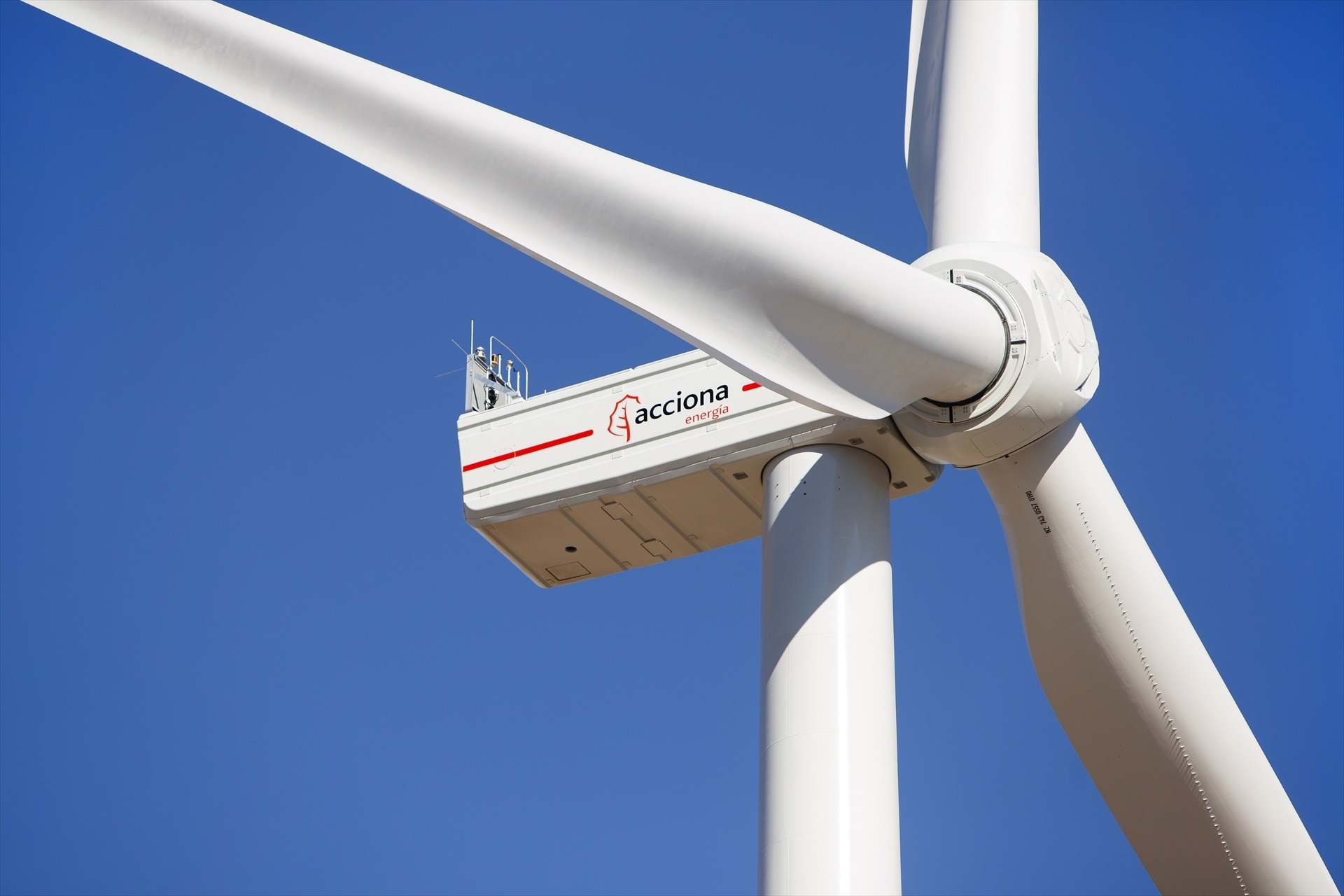 Un molino de viento de Acciona. EUROPA PRESS