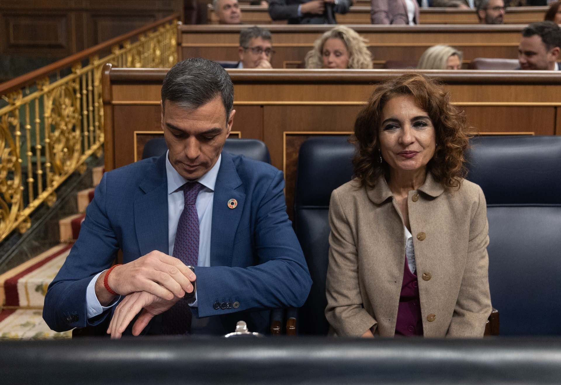 El presidente del Gobierno, Pedro Sánchez y la ministra de Hacienda, María Jesús Montero.