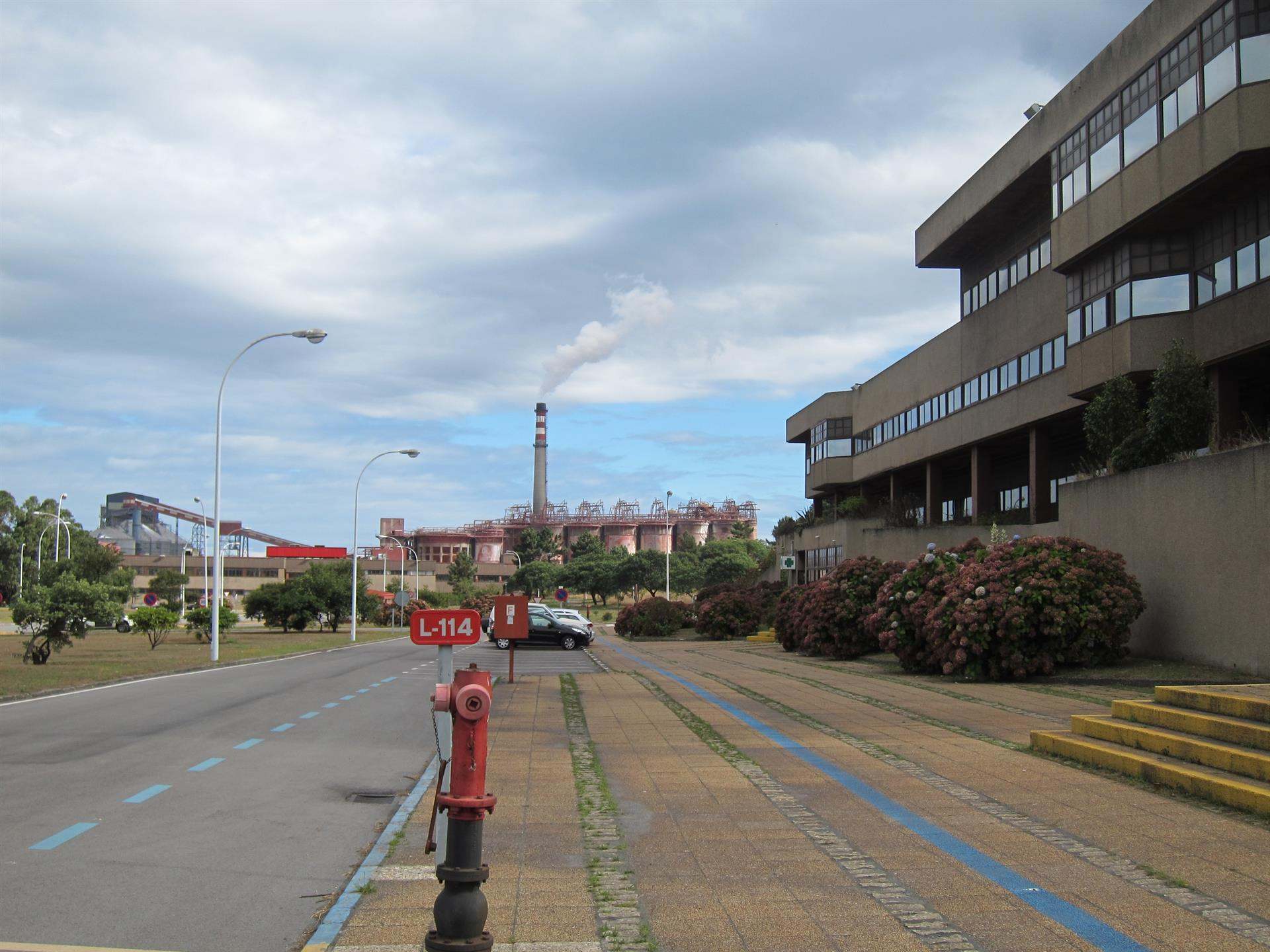 Complejo industrail de Alcoa en A Mariña (Cervo)