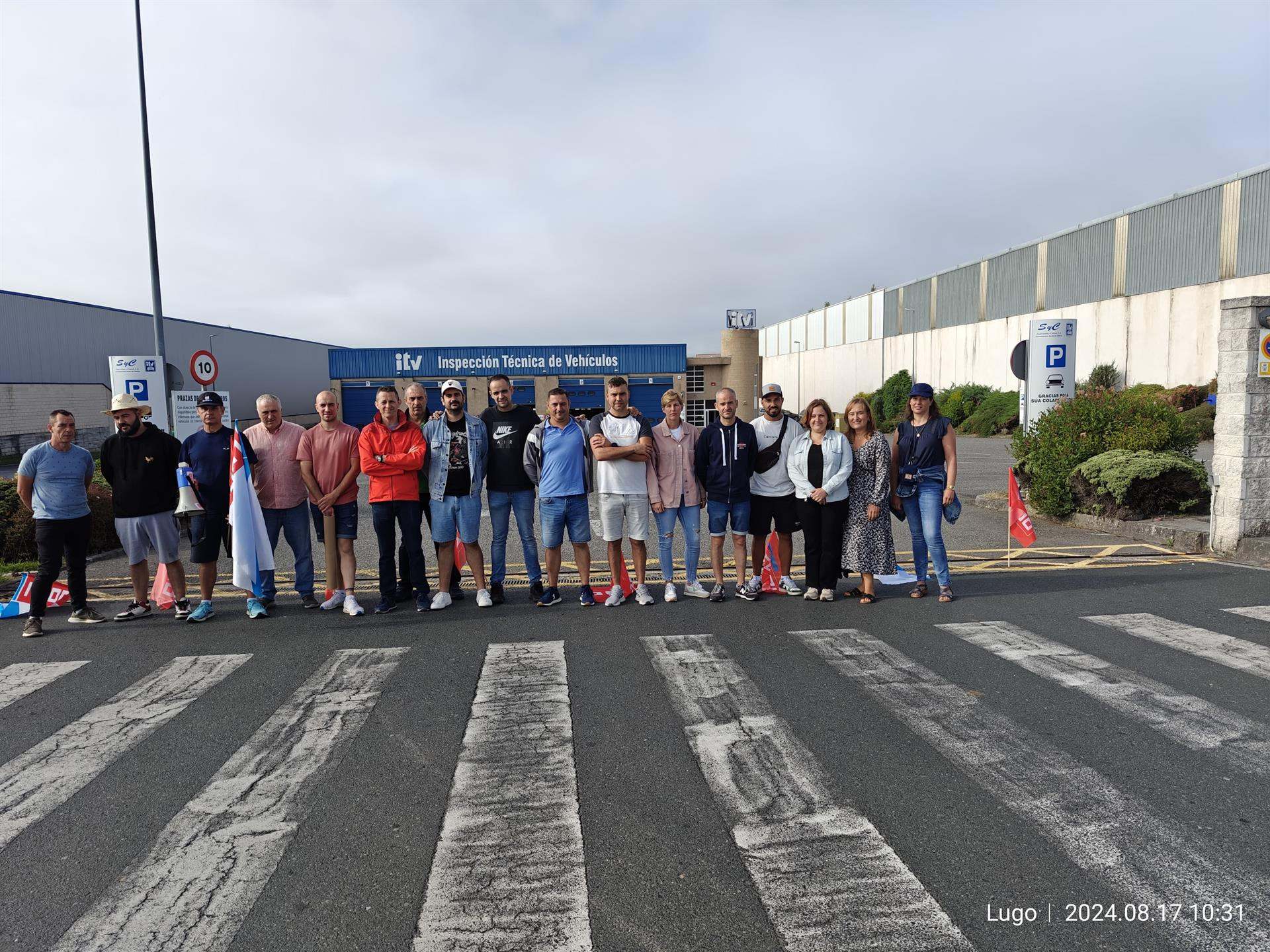 Segunda jornada de la huelga de los trabajadores de las ITVs gallegas.
