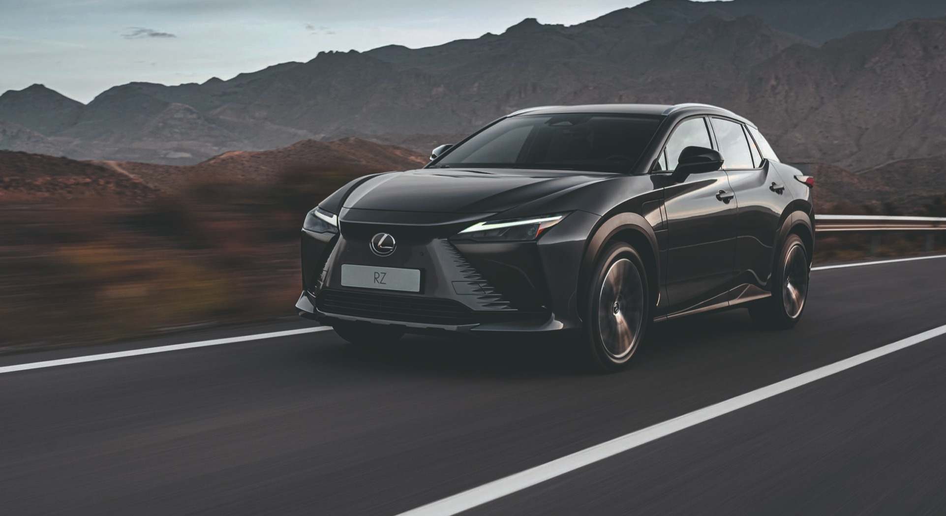 Lexus RZ