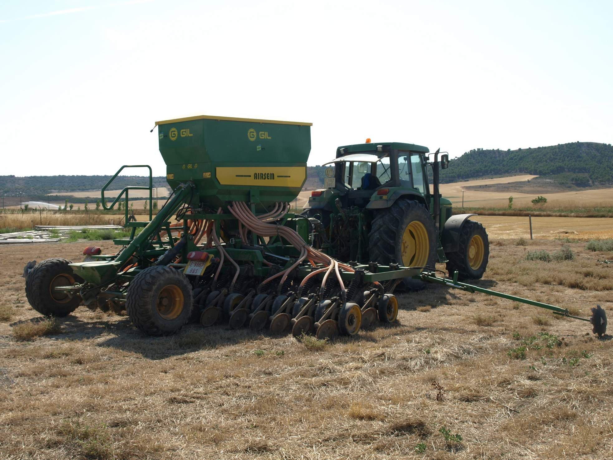 tractor2.JPG