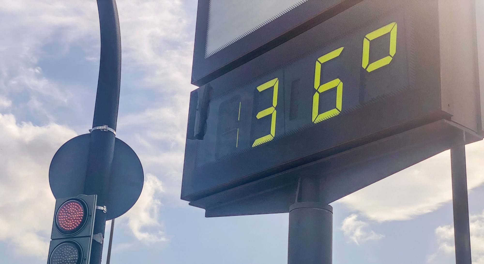 Termómetro marca 37ºC. / Foto: iStock
