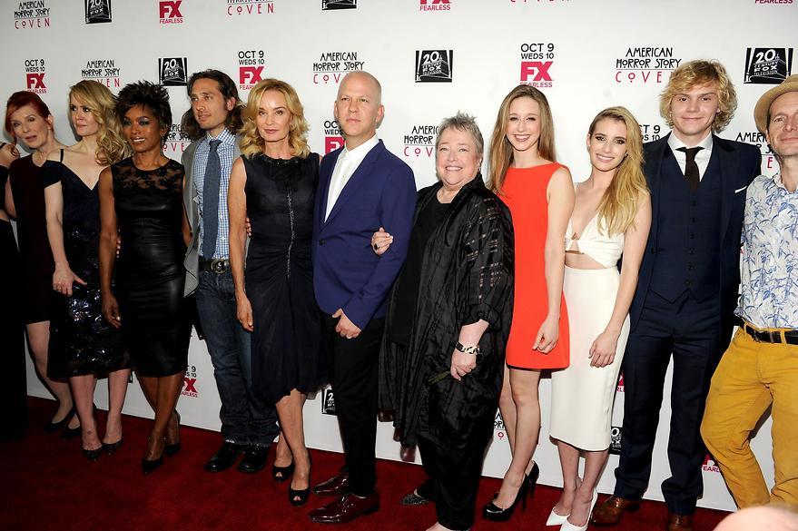 Los protagonistas de de 'American Horror Story' en la presentación de la serie - 880x