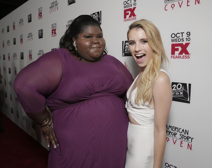Emma Roberts y Gabourey Sidibe en la presentación de la nueva temporada de 'American Horror Story' - 880x