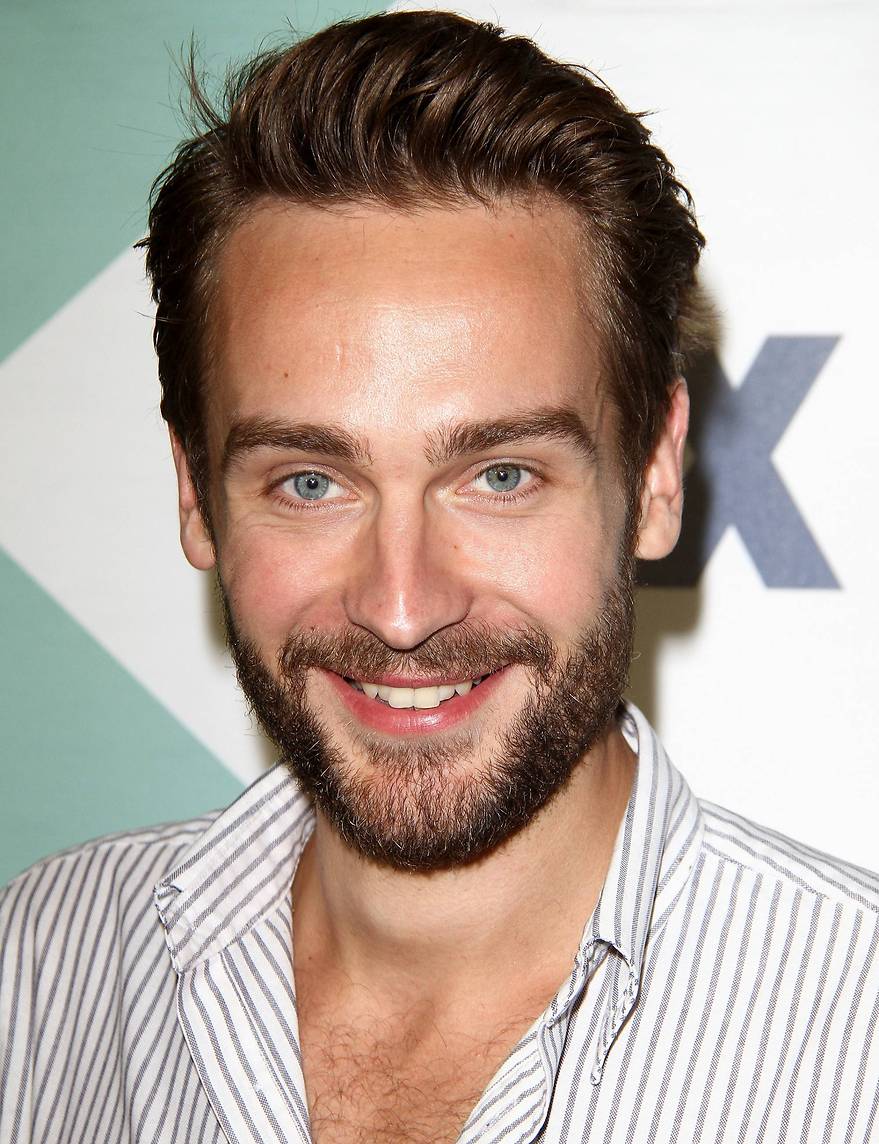 Tom Mison estará en 'Sleepy Hollow' - 880x