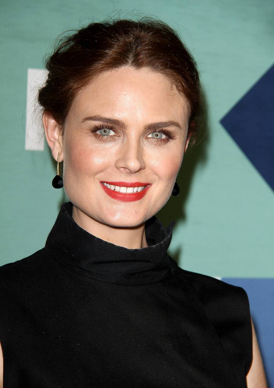 Emily Deschanel estará presente en una nueva temporada de 'Bones' - 880x