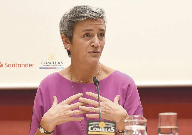 Vestager denuncia la injusticia fiscal que castiga a las firmas tradicionales